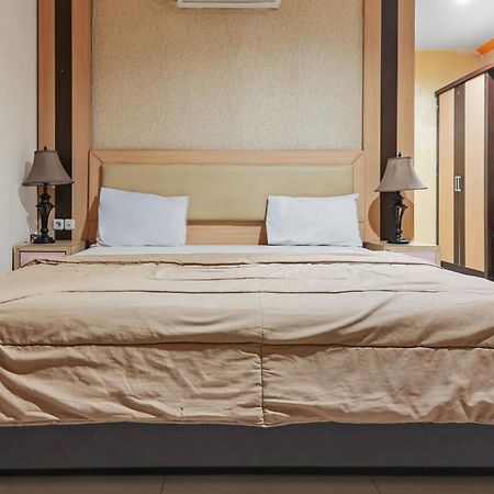 Collection O 93163 Hotel Grand Kartika Parepare 외부 사진