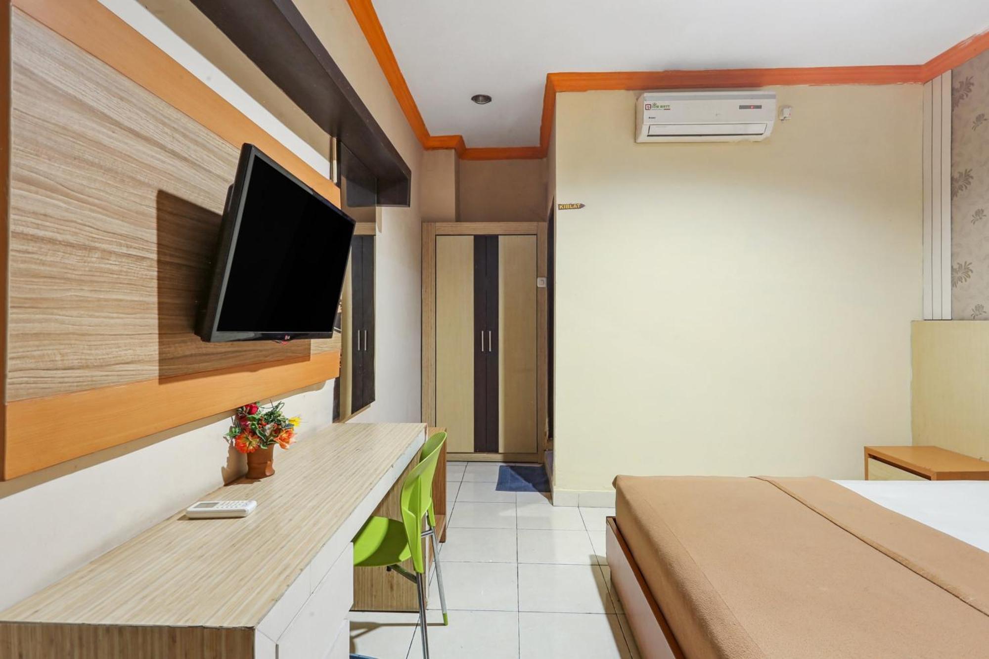 Collection O 93163 Hotel Grand Kartika Parepare 외부 사진