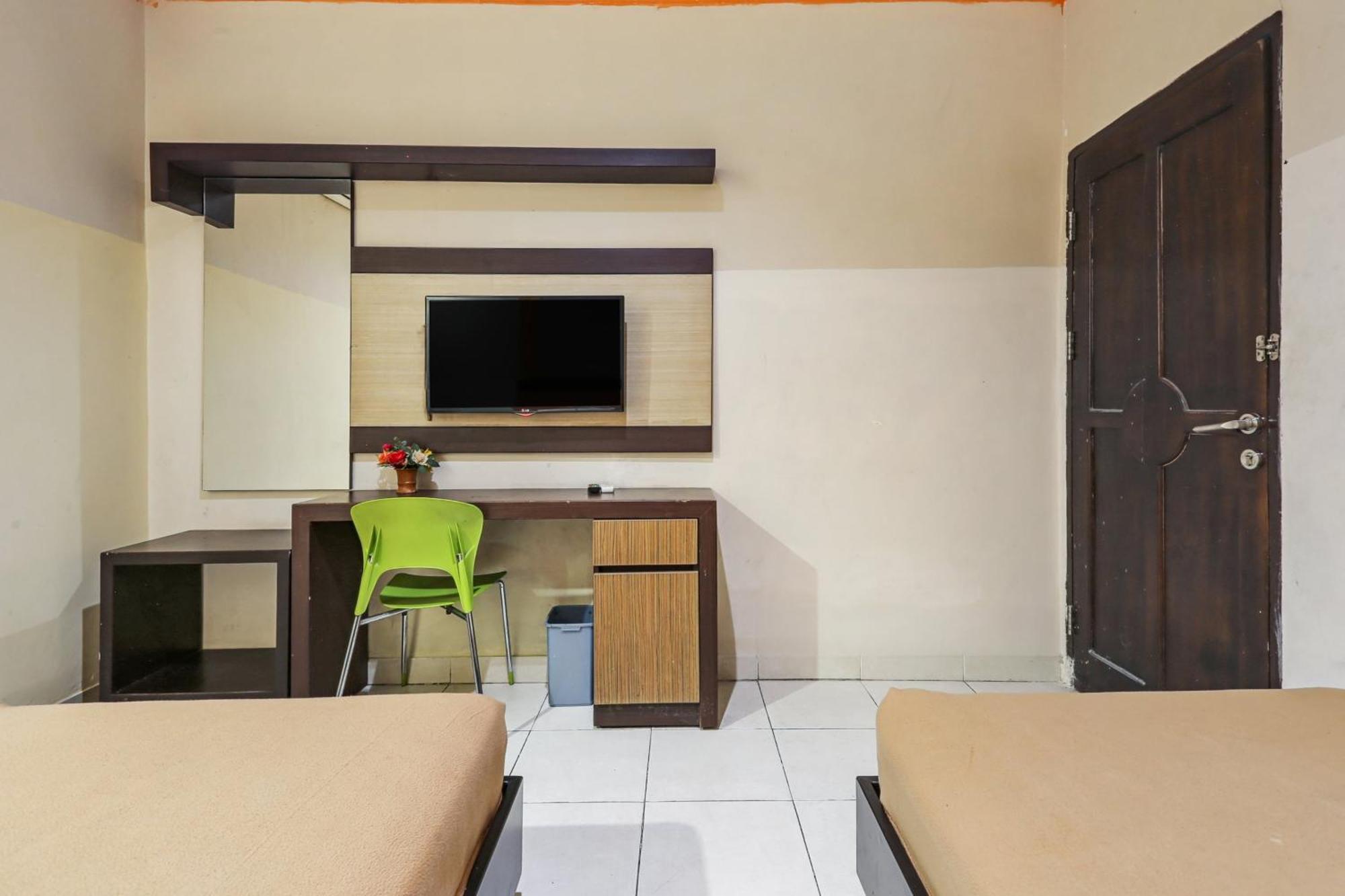 Collection O 93163 Hotel Grand Kartika Parepare 외부 사진